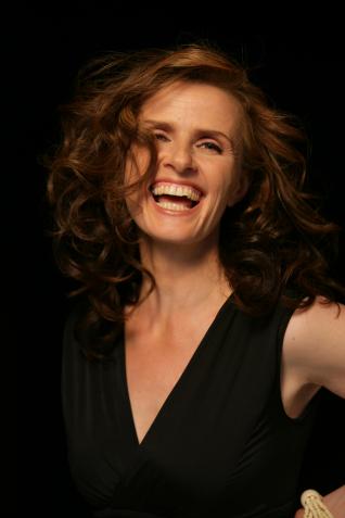 AnneHartkamp04photo448F27